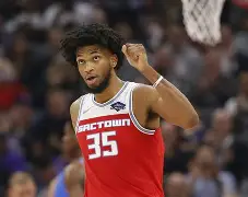 Jiuyou Sports-包含埃因霍温发布备战花絮，国际比赛日伤情更新，NBA常规赛任务艰巨，身体对抗强度拉满的词条