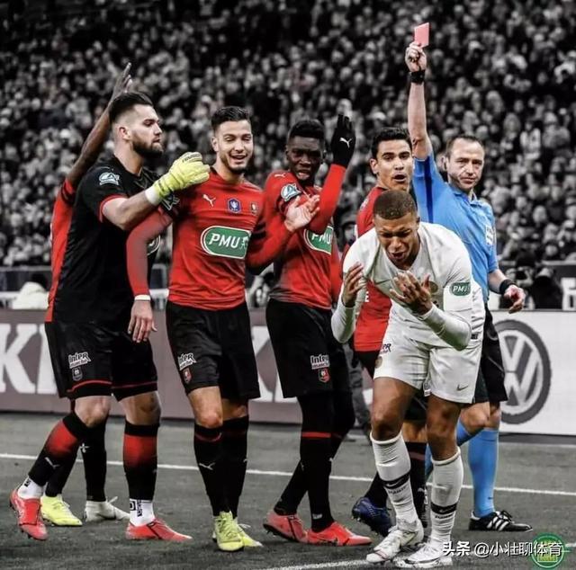 九游体育下载-包含风云突变深圳男篮集结日外线爆发转会期巴黎圣日耳曼调整名单以备法国杯之后，清晨山东泰山调整名单以备足总杯的词条